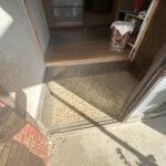 (玄関) (玄関)